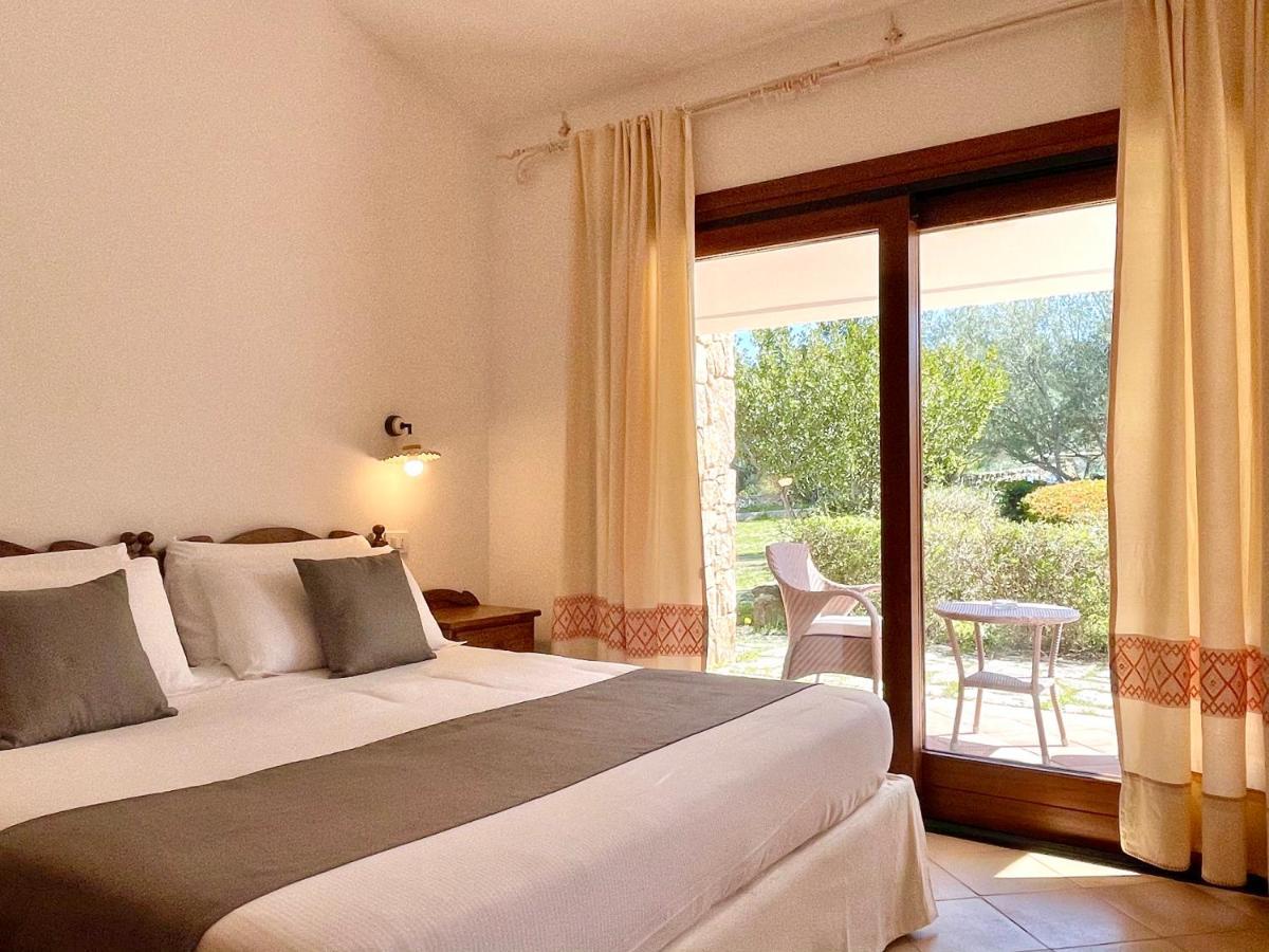 Punta D'Acu Country Resort Arzachena Exteriör bild
