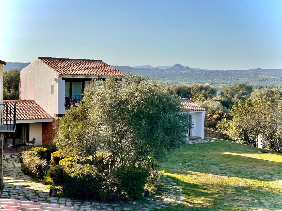 Punta D'Acu Country Resort Arzachena Exteriör bild