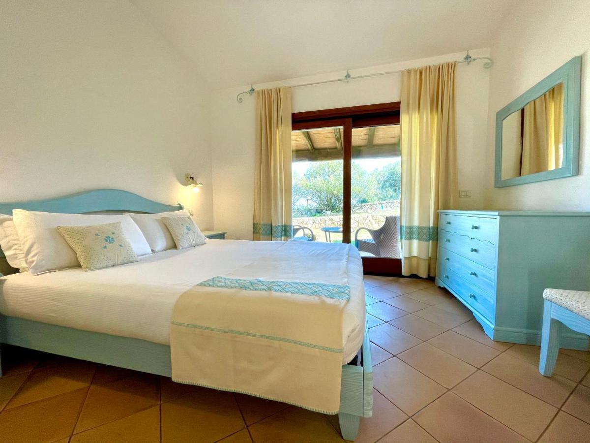 Punta D'Acu Country Resort Arzachena Exteriör bild